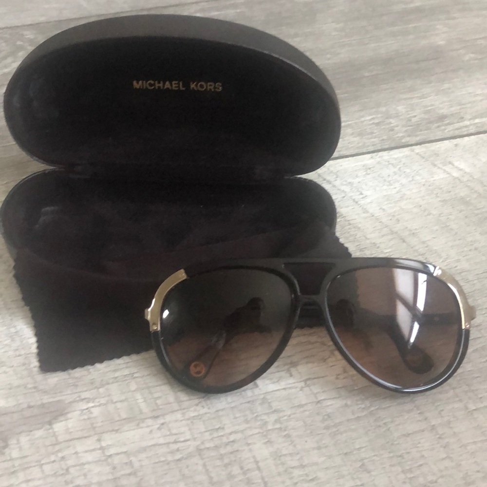 Michael Kors Brown sunglasses w/ gold detailing